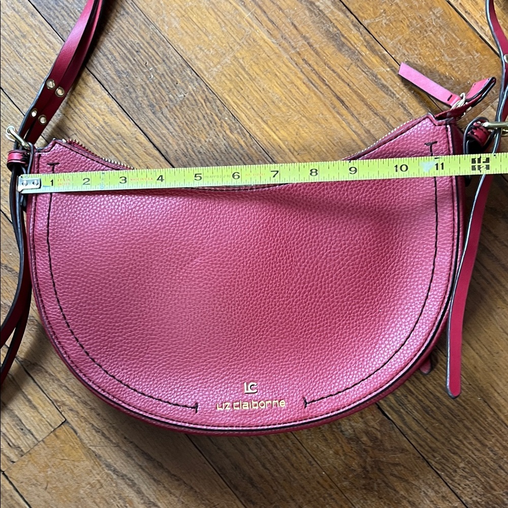 Liz Claiborne Burgundy Shoulder Bag with adjustable strap - Picture 6 of 6